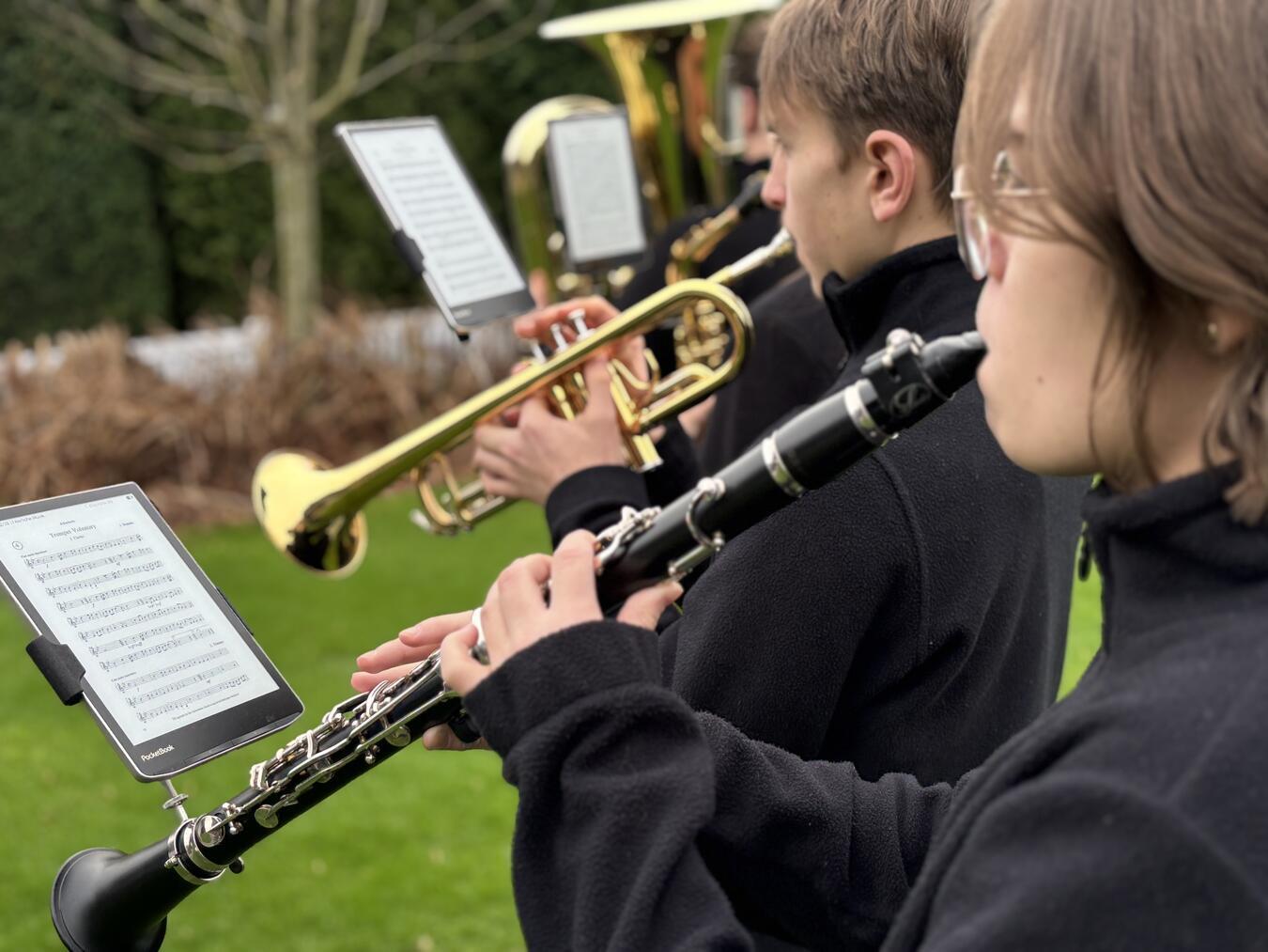 Beim Musikverein Menzelen gibt es nun digitale Notenbücher. Foto: privat