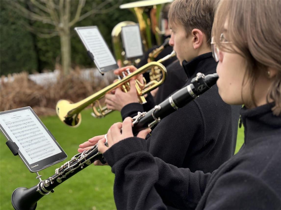 Beim Musikverein Menzelen gibt es nun digitale Notenbücher. Foto: privat