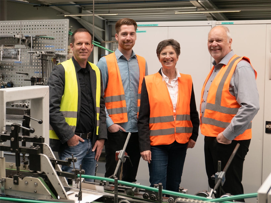 Rundgang bei Heynen Kartonagenfabrik mit Vertretern von Agrobusiness Niederrhein und Heynen, Foto von Agrobusiness Niederrhein.