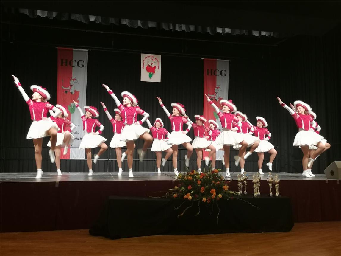 Beim Tanzturnier in der Klever Stadthalle gab es viel Applaus. Foto: HCG