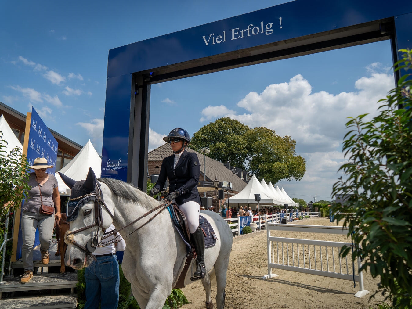 Beim Tiemeyer x Hetzel Young Horse Masters in Goch gingen viele starke Reiter mit ihren Pferden an den Start. NN-Foto: Gerhard Seybert