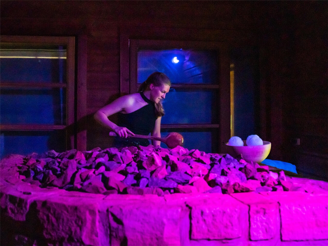 Besondere Showaufgüsse gibt es am Samstag. Foto: Embricana