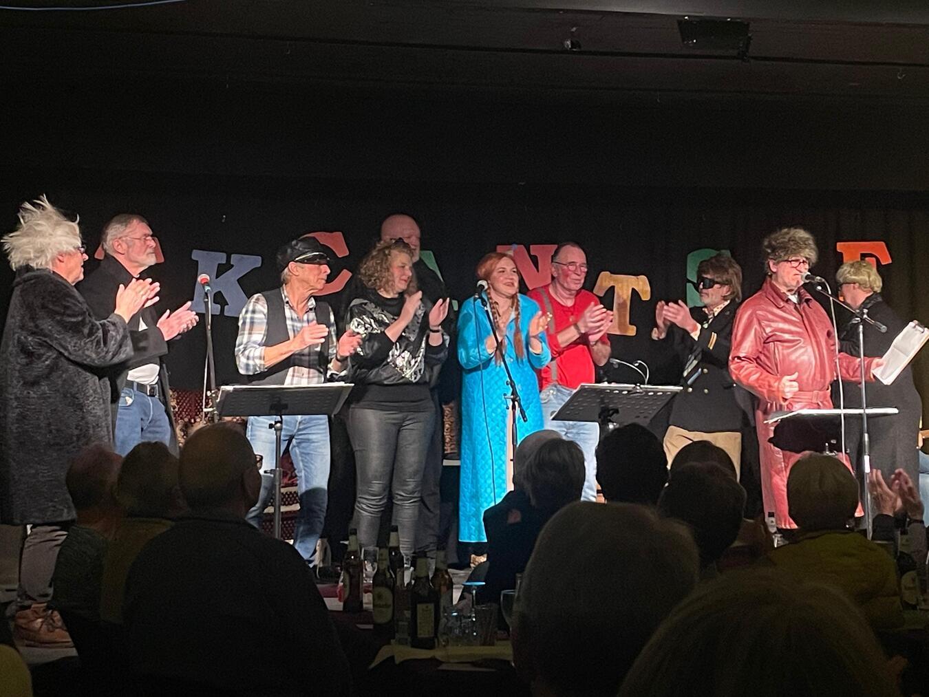 Beste Stimmung auf der „Fastnackt“-Bühne und im Publikum. Foto: privat