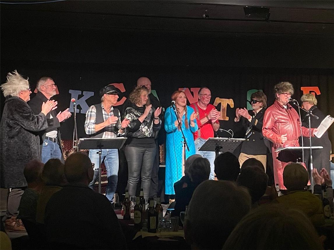 Beste Stimmung auf der „Fastnackt“-Bühne und im Publikum. Foto: privat