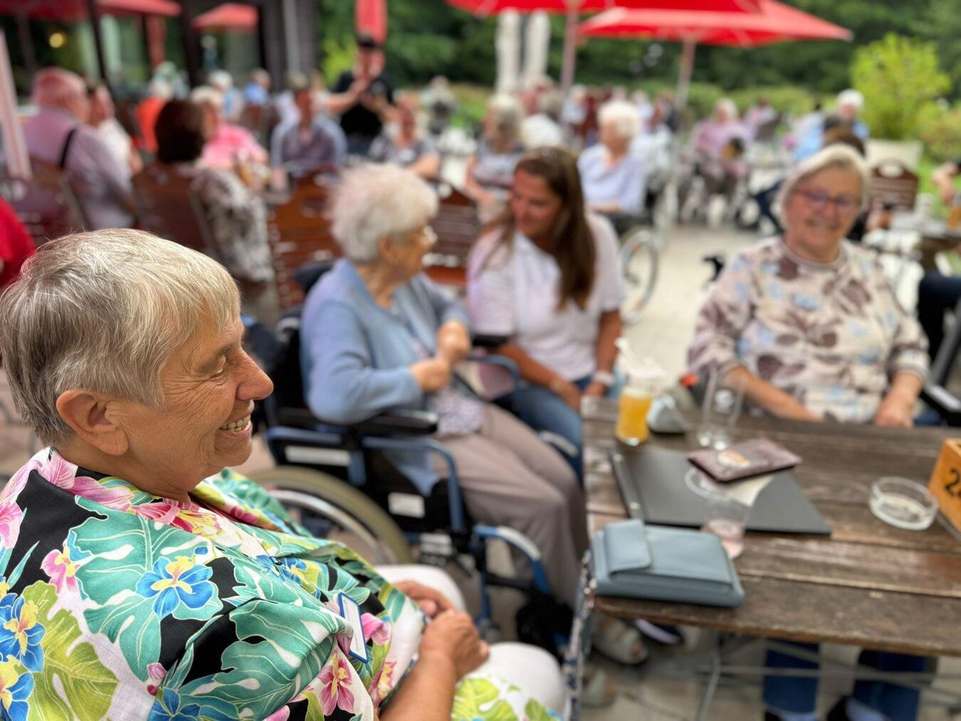 Beste Stimmung bei der Seniorenfahrt der „Löwen“. Foto: privat