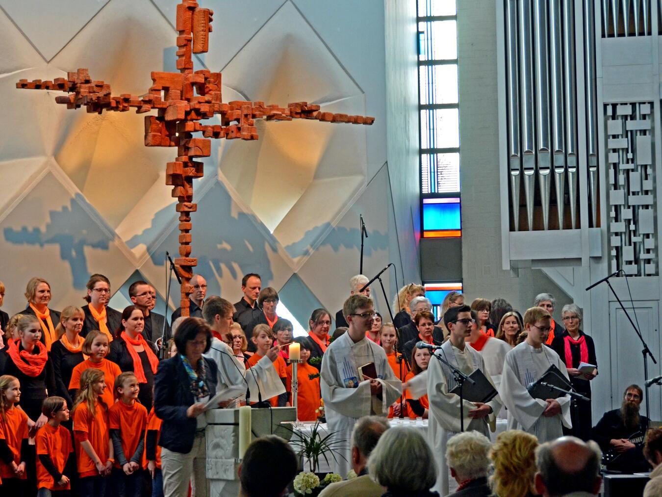 Musical-Gottesdienst zum Ordensjubiläum in der Arnold-Janssen-Kirche 