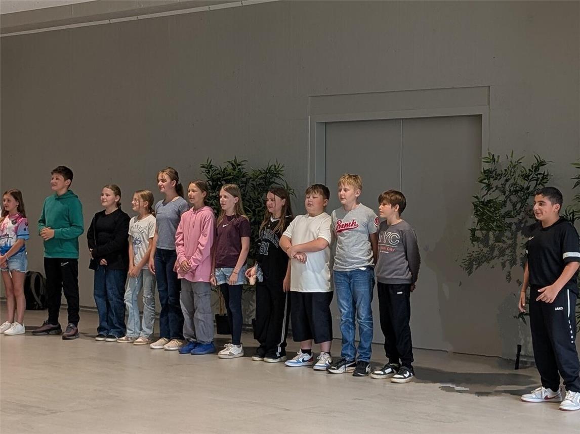 Kennenlernnachmittag der fünften Klassen an der Sekundarschule Alpen