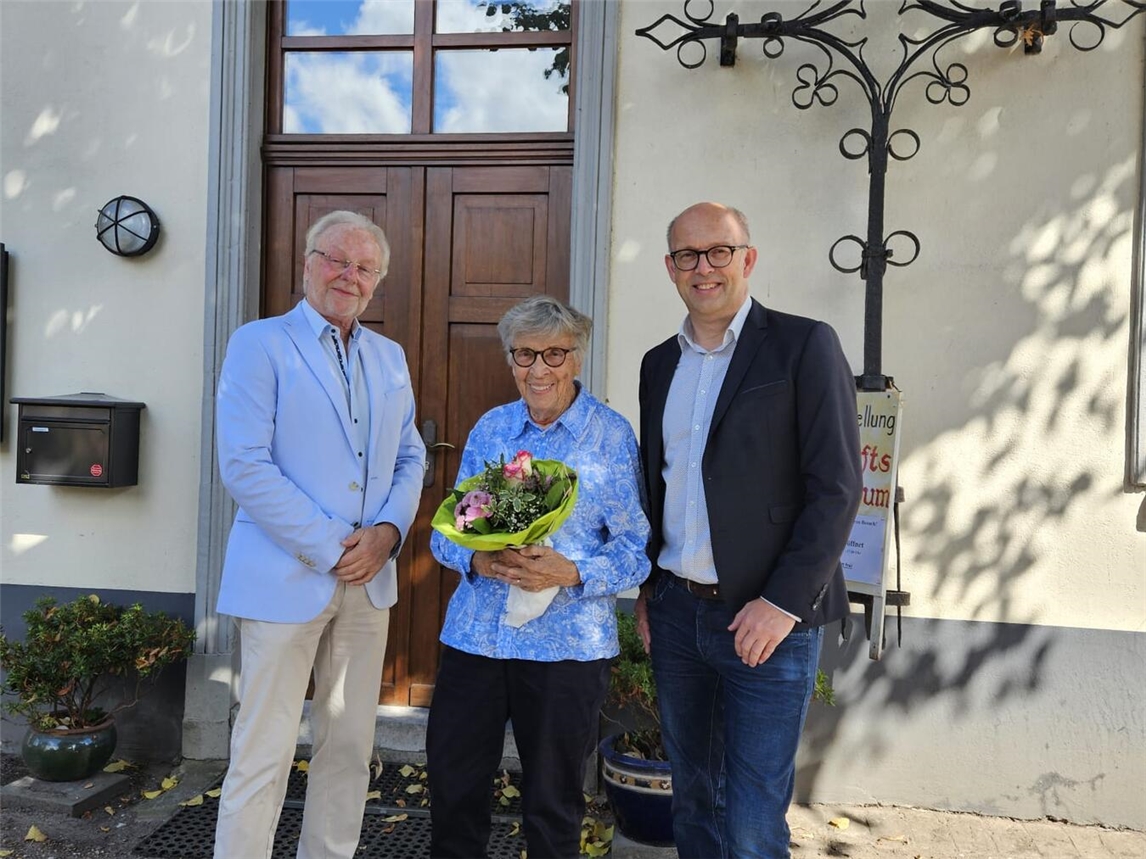 Gertrud Schepers ist 100. Mitglied im Förderkreis Stiftsmuseum Wissel