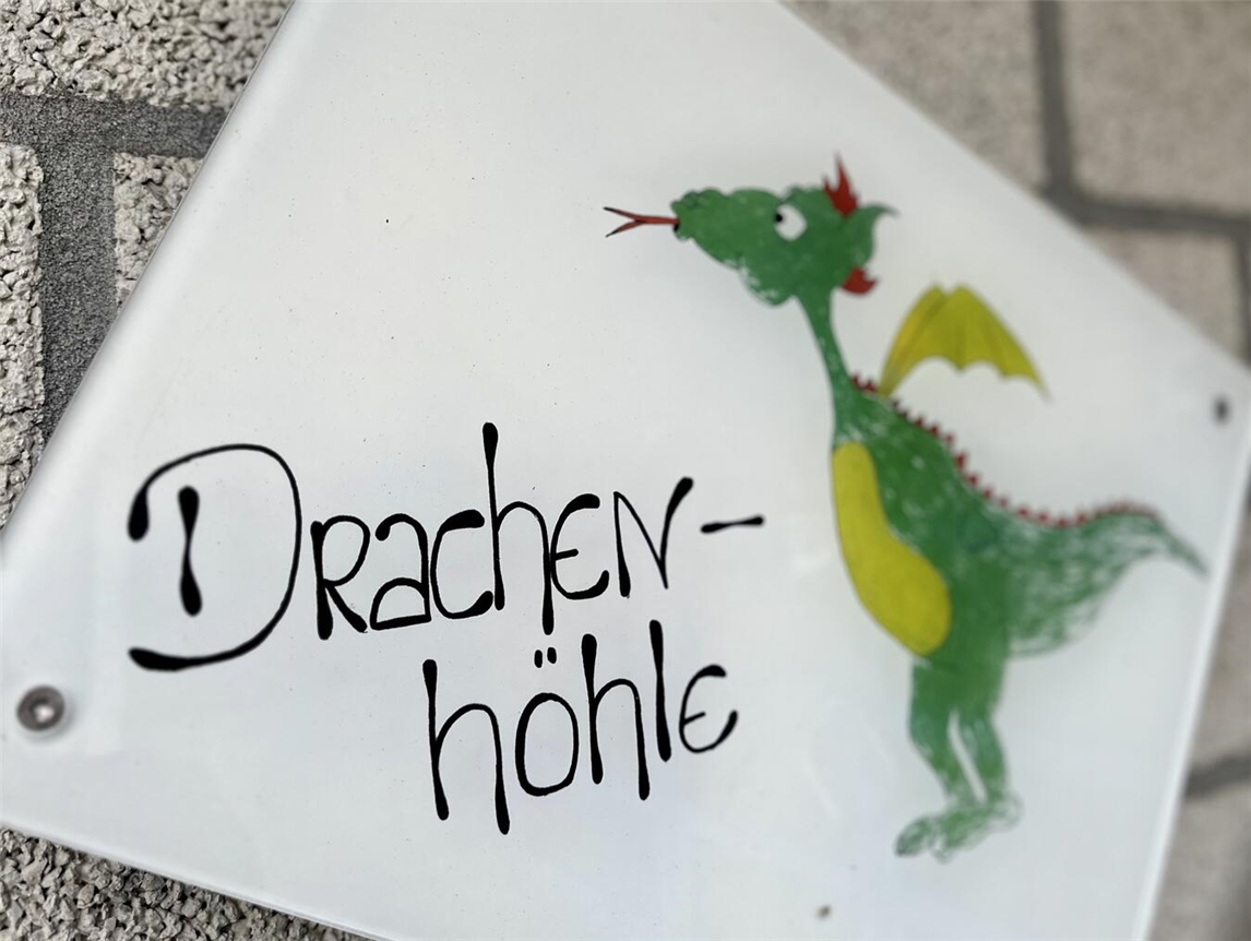 Kinder-Flohmarkt in der Drachenhöhle
