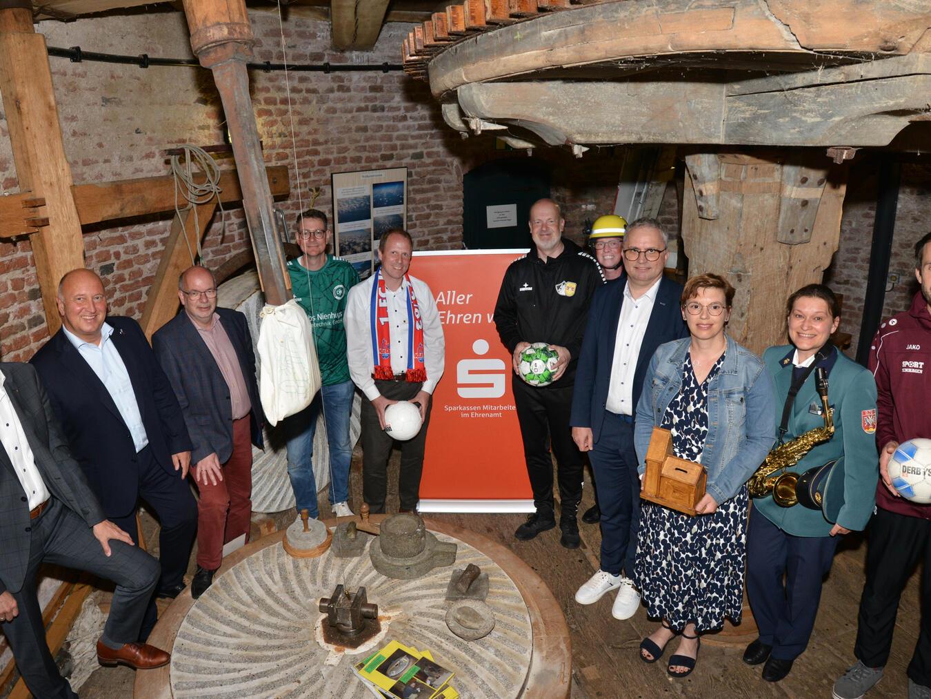 Sparkasse fördert das Ehrenamt in der Region 