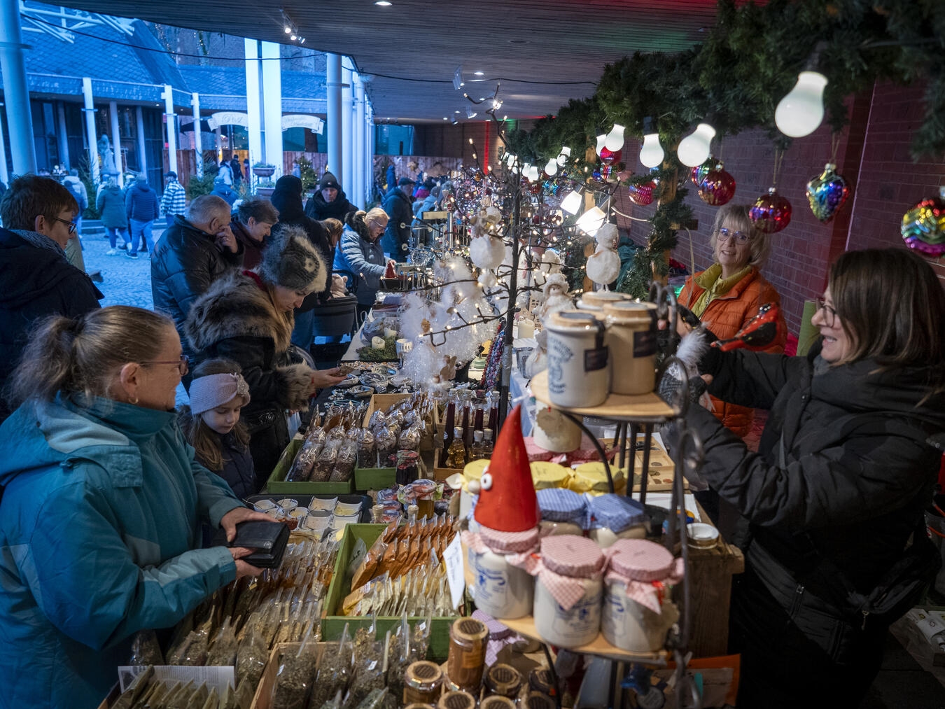 Der Krippenmarkt in Kevelaer ist in vollem Gange
