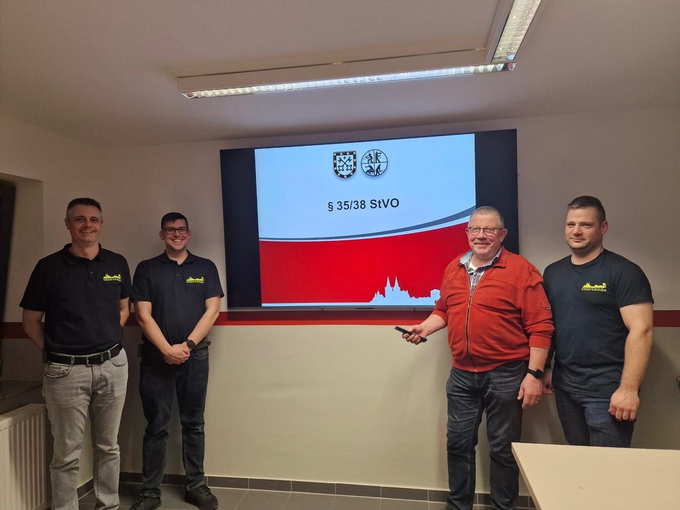 Feuerwehr Xanten: Förderverein sorgt für vorzeitige Bescherung 