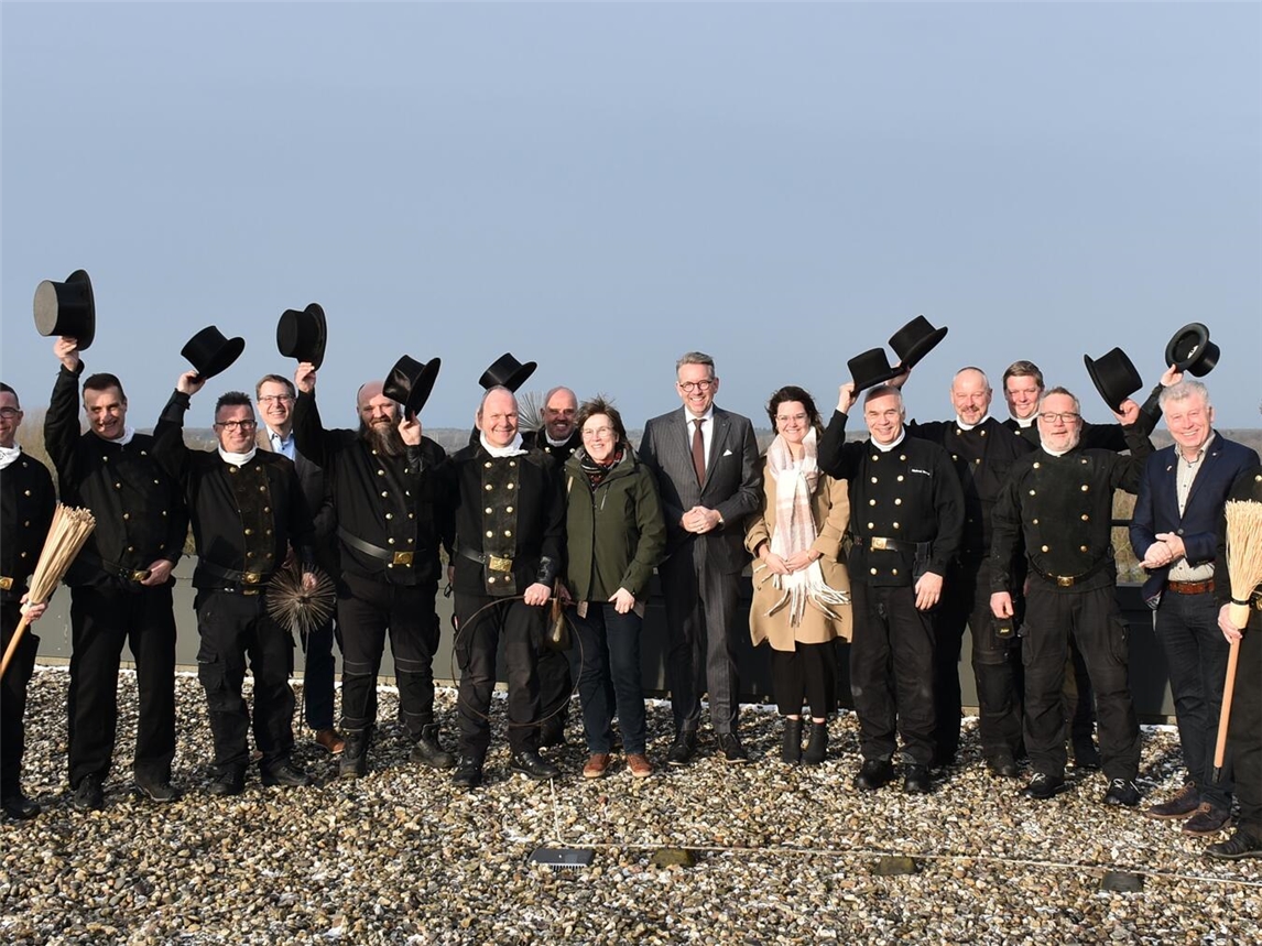 Traditioneller Neujahrsgruß der Schornsteinfeger im Weseler Kreishaus