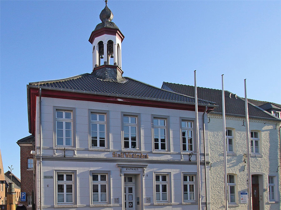 WKG lädt zur närrischen Verlosung am Rathaus ein