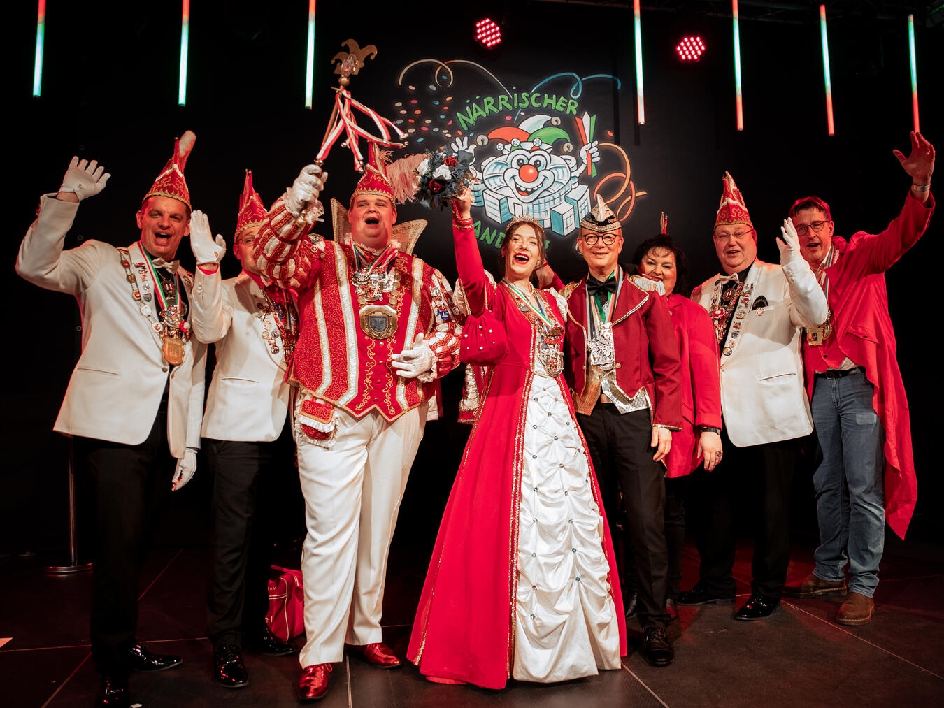 Tollitäten aus dem Kreis Wesel feiern beim Närrischen Landtag in Düsseldorf 