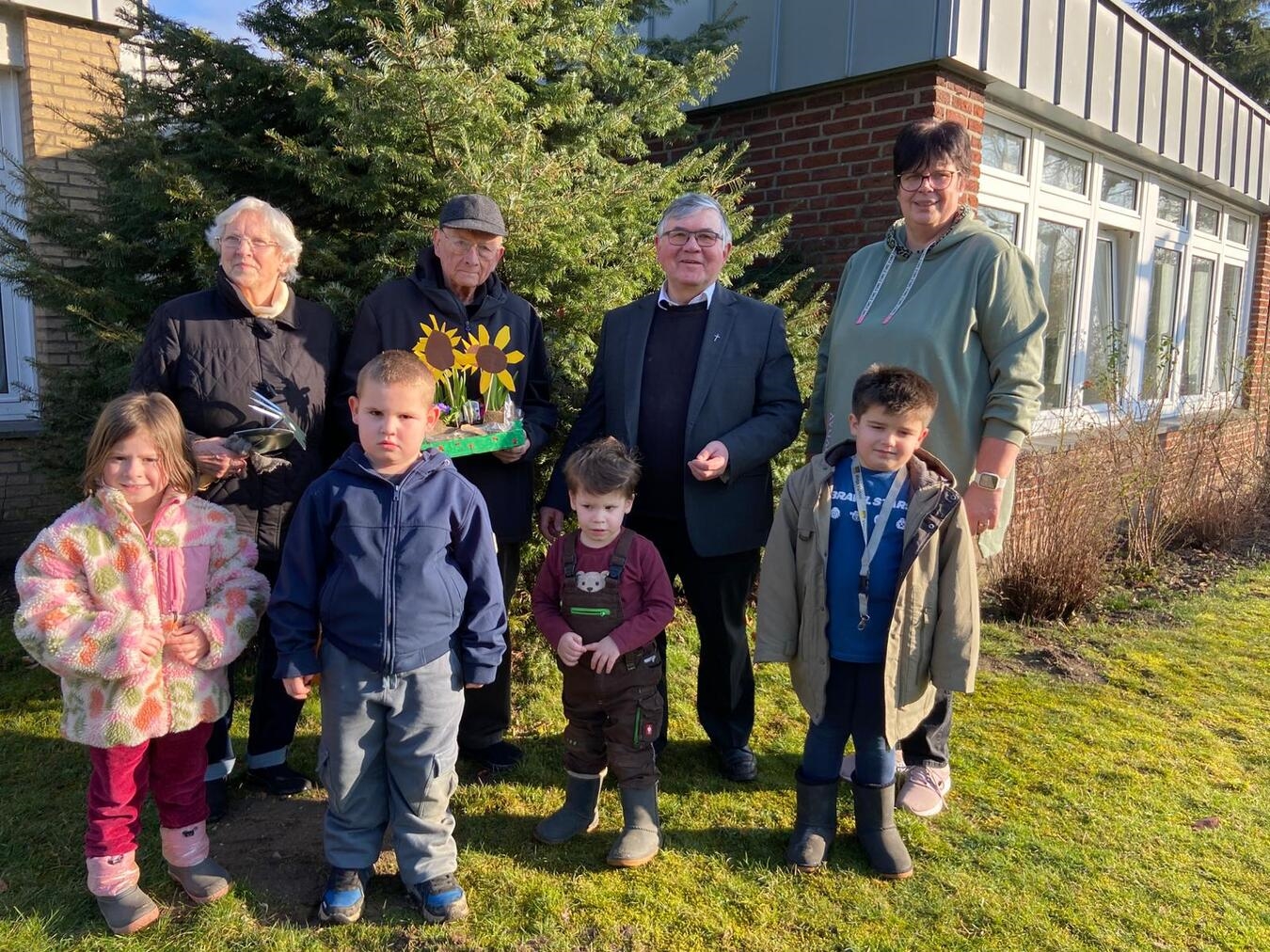 Langjähriger Gärtner Matthes Peters des Nikolaus-Kindergartens in Kalkar verabschiedet 