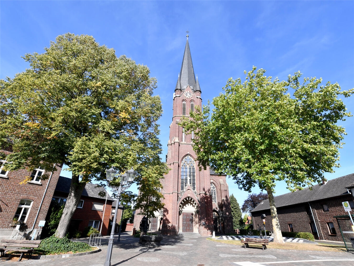 Buntes Frühlingskonzert mit zwei Chören