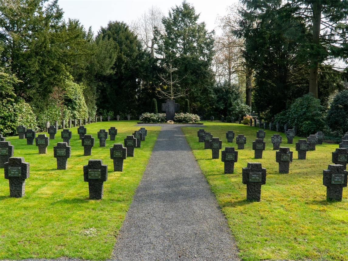Geführter Rundgang über den Gelderner Friedhof