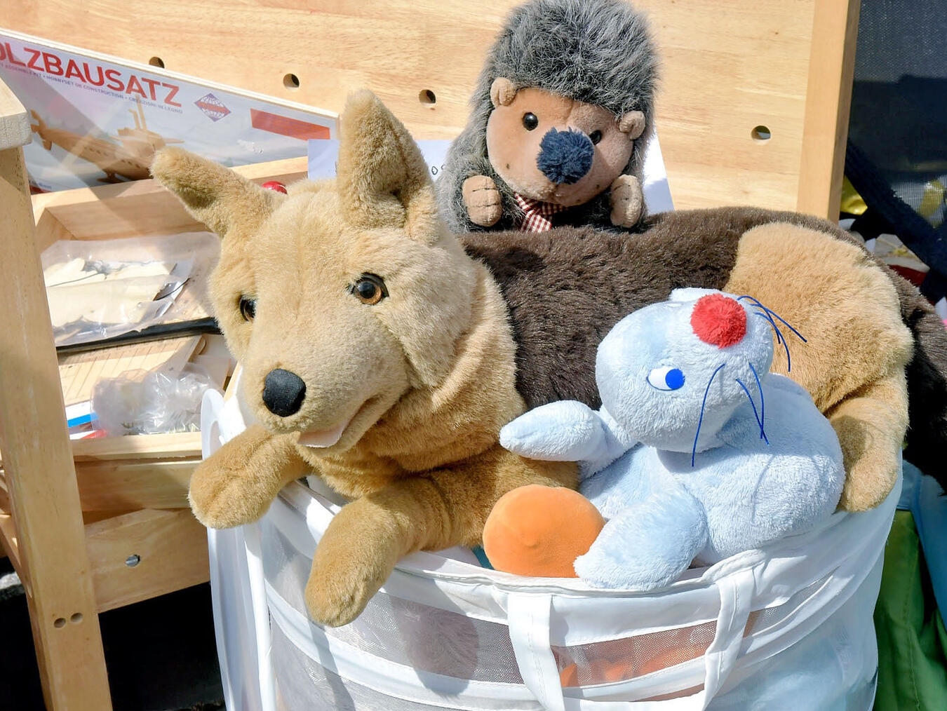 46. Kinderkleider- und Spielzeugtrödel in Rheurdt 