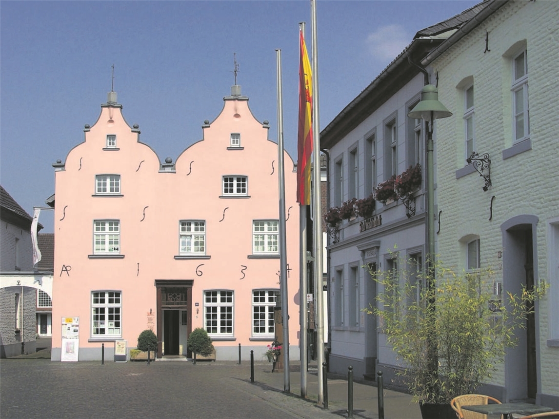 Geänderte Öffnungszeiten im Juli