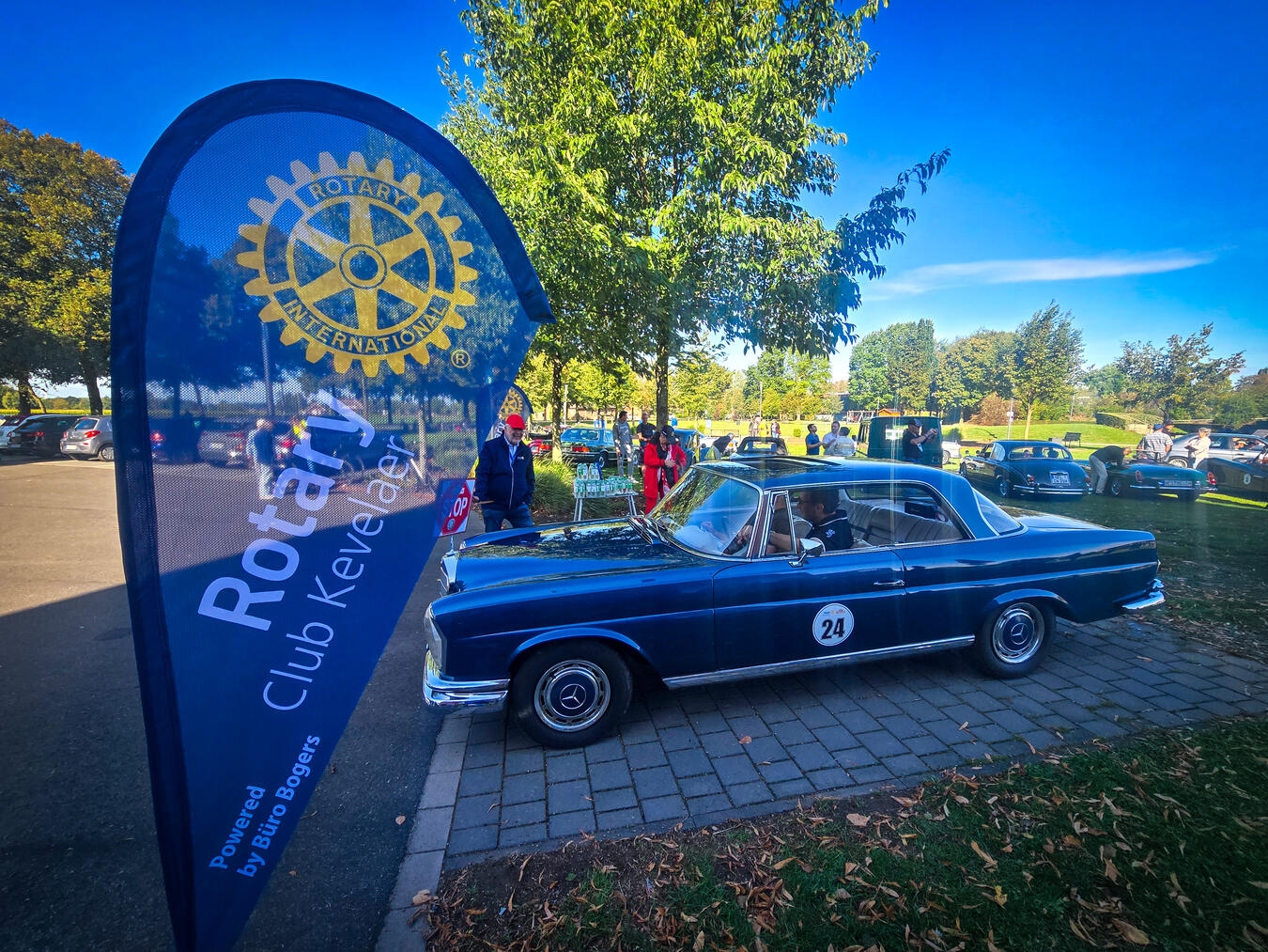 Wundervolle Oldtimer und ungebrochene Hingabe  