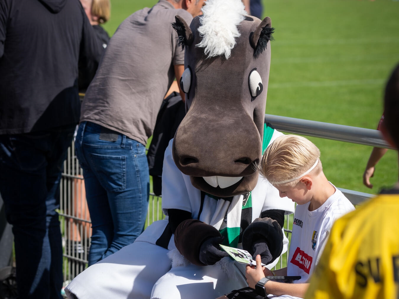 Spannende Fußballmatches der regionalen Jugend 
