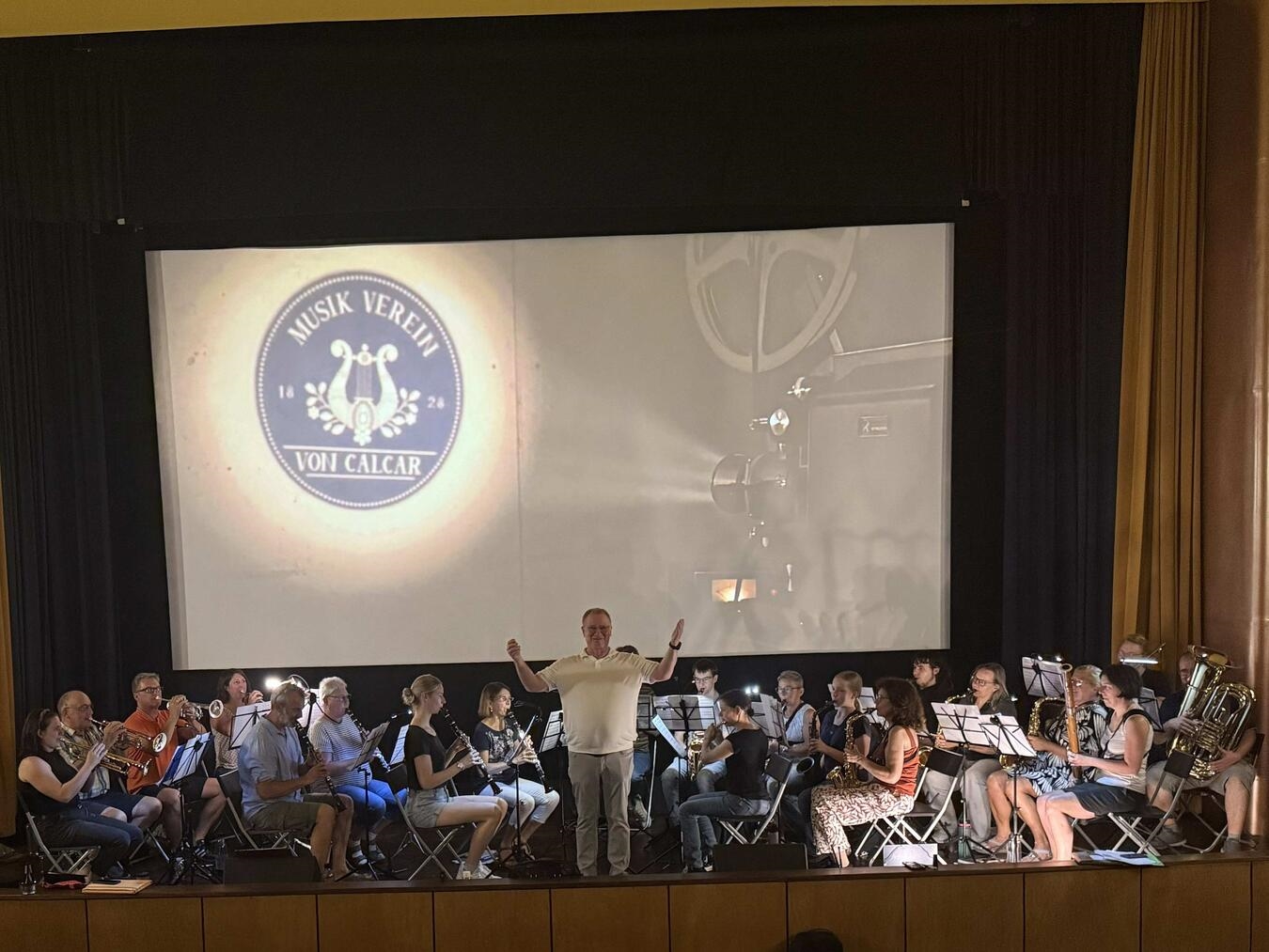 Kino-Konzert des Musikvereins Kalkar im Goli-Theater Goch 