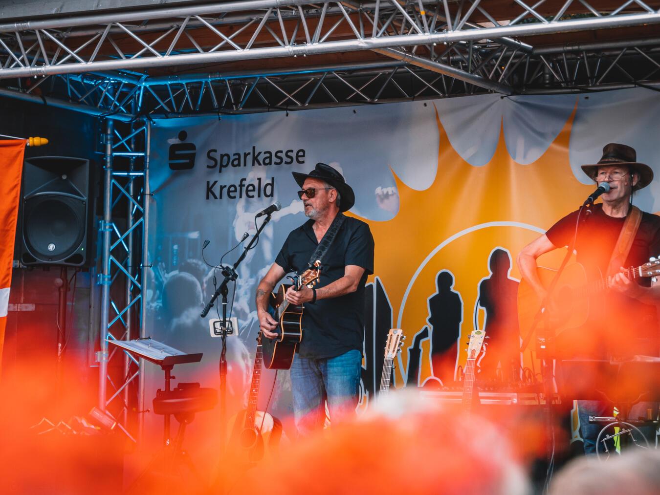 Mit Livemusik von „Musicna“ 