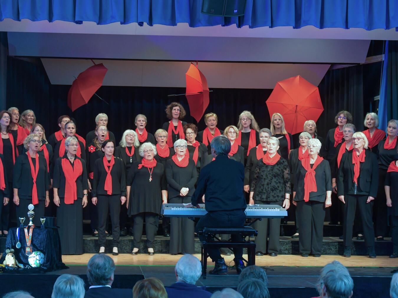 „pro musica“ Uedem: Mitreißendes Konzert im Bürgerhaus Uedem „pro musica“ Uedem: Mitreißendes Konzert im Bürgerhaus Uedem