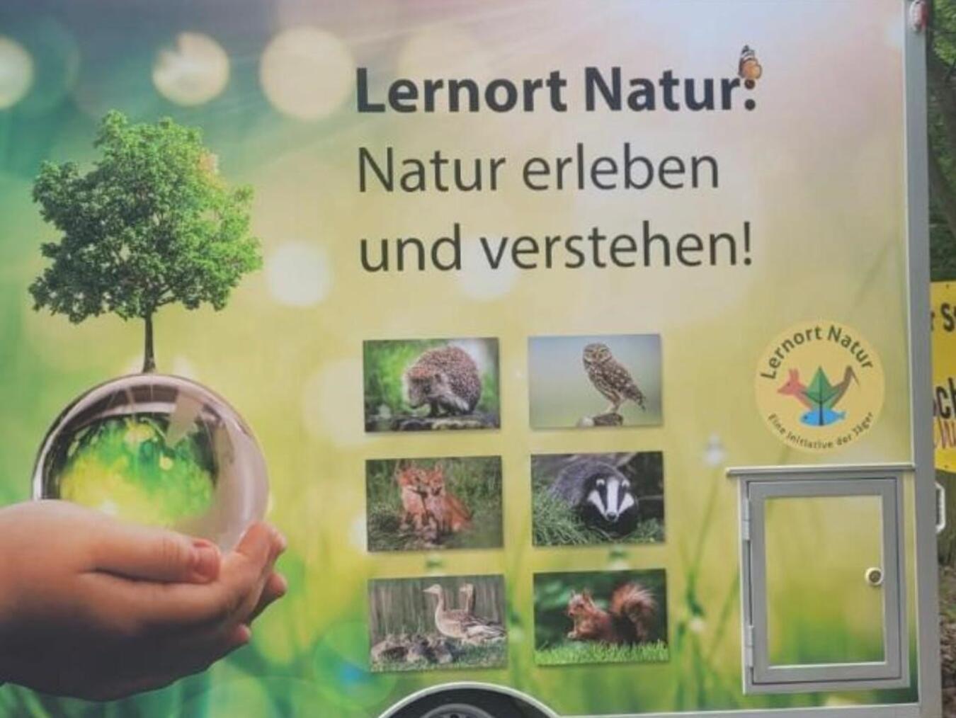 Rollende Waldschule auf dem Gelderner Wochenmarkt 