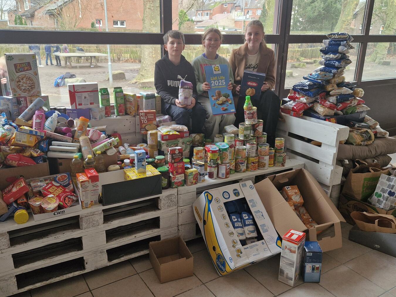 Tafel-Aktion an der Sonsbecker Realschule 