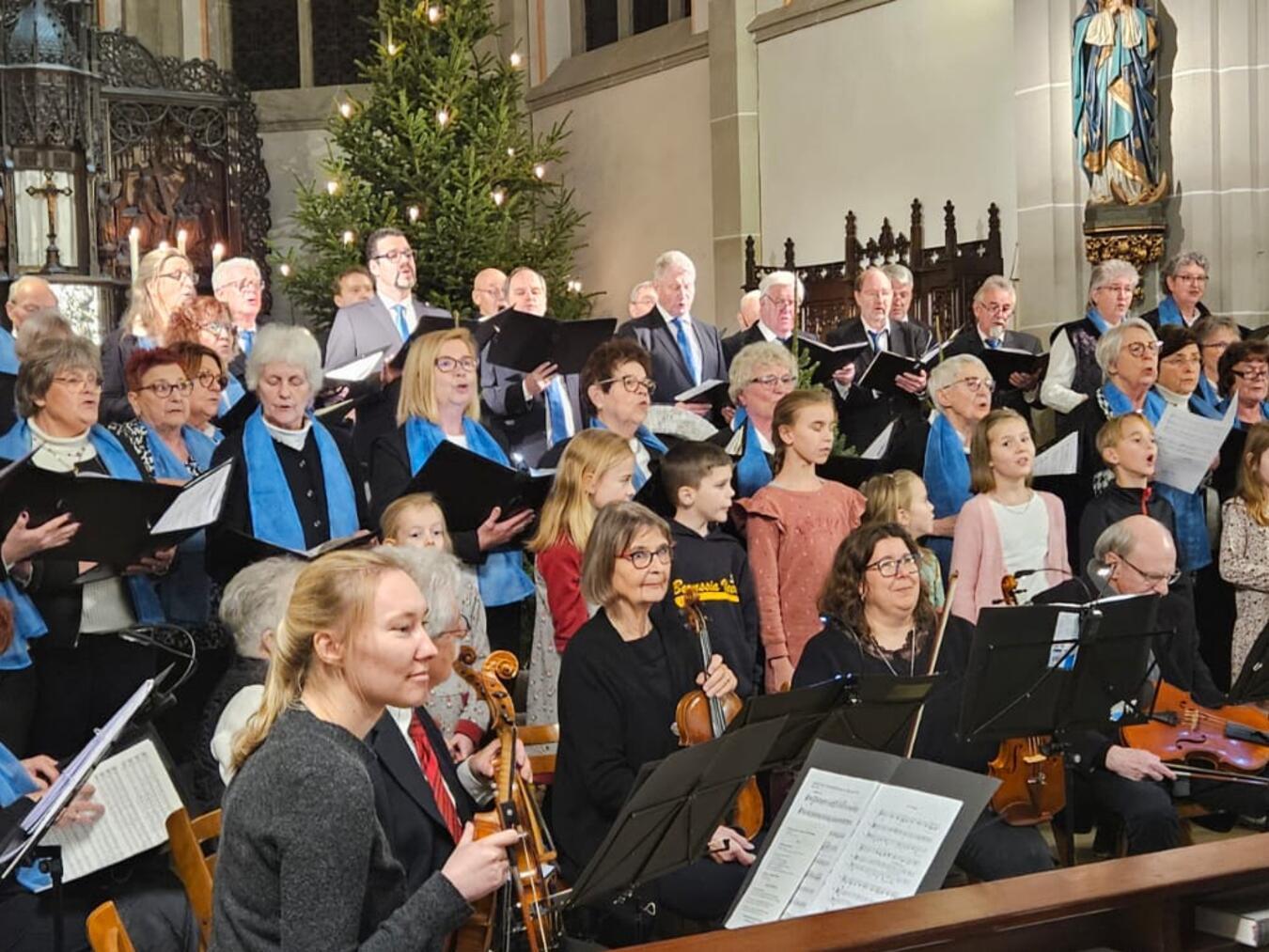 Andacht mit Chormusik zur Weihnachtszeit 