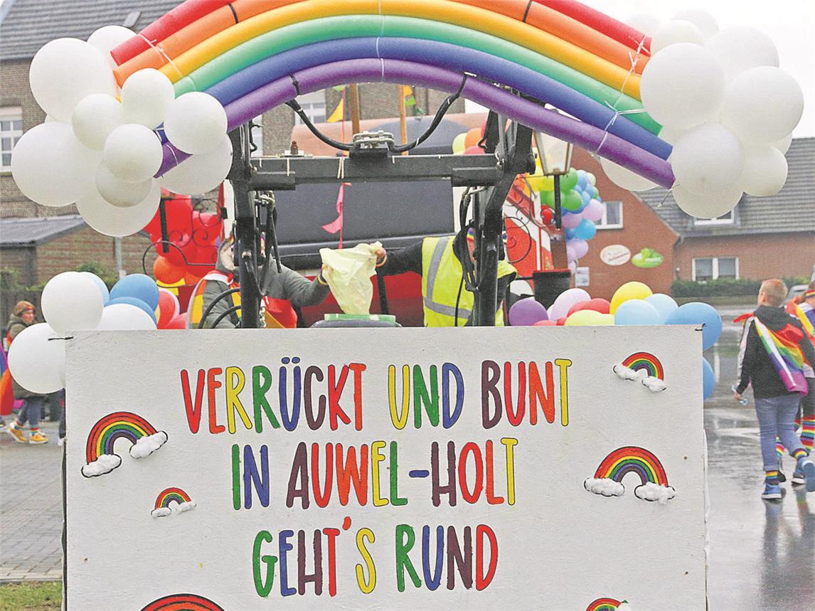 Buntes Treiben mit Prinzessin Julika und Prinz Lucas 
