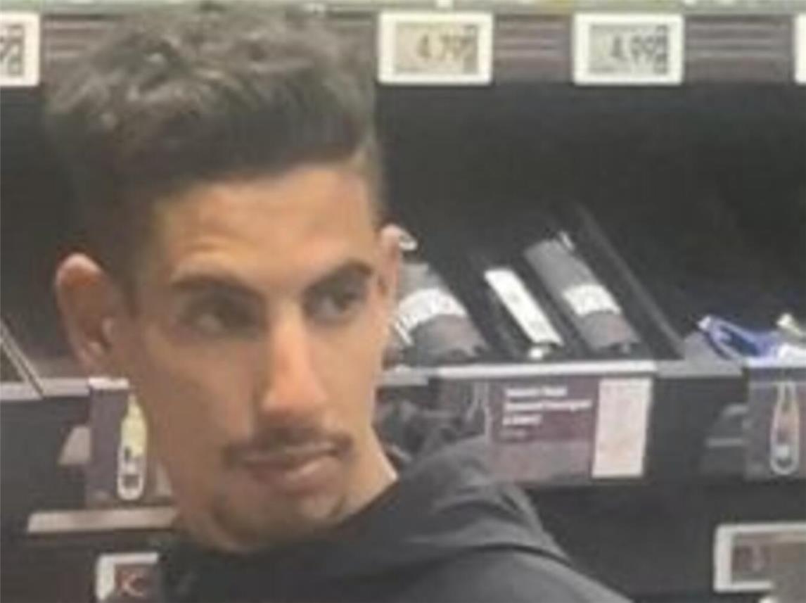 Wer kennt diesen Mann?