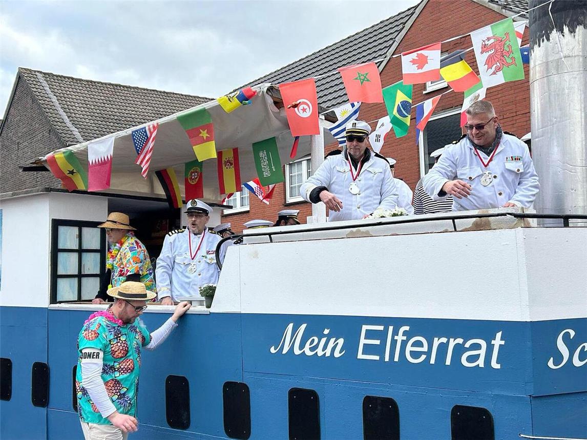 Kappensitzung mit dem Elferrat Nieukerk