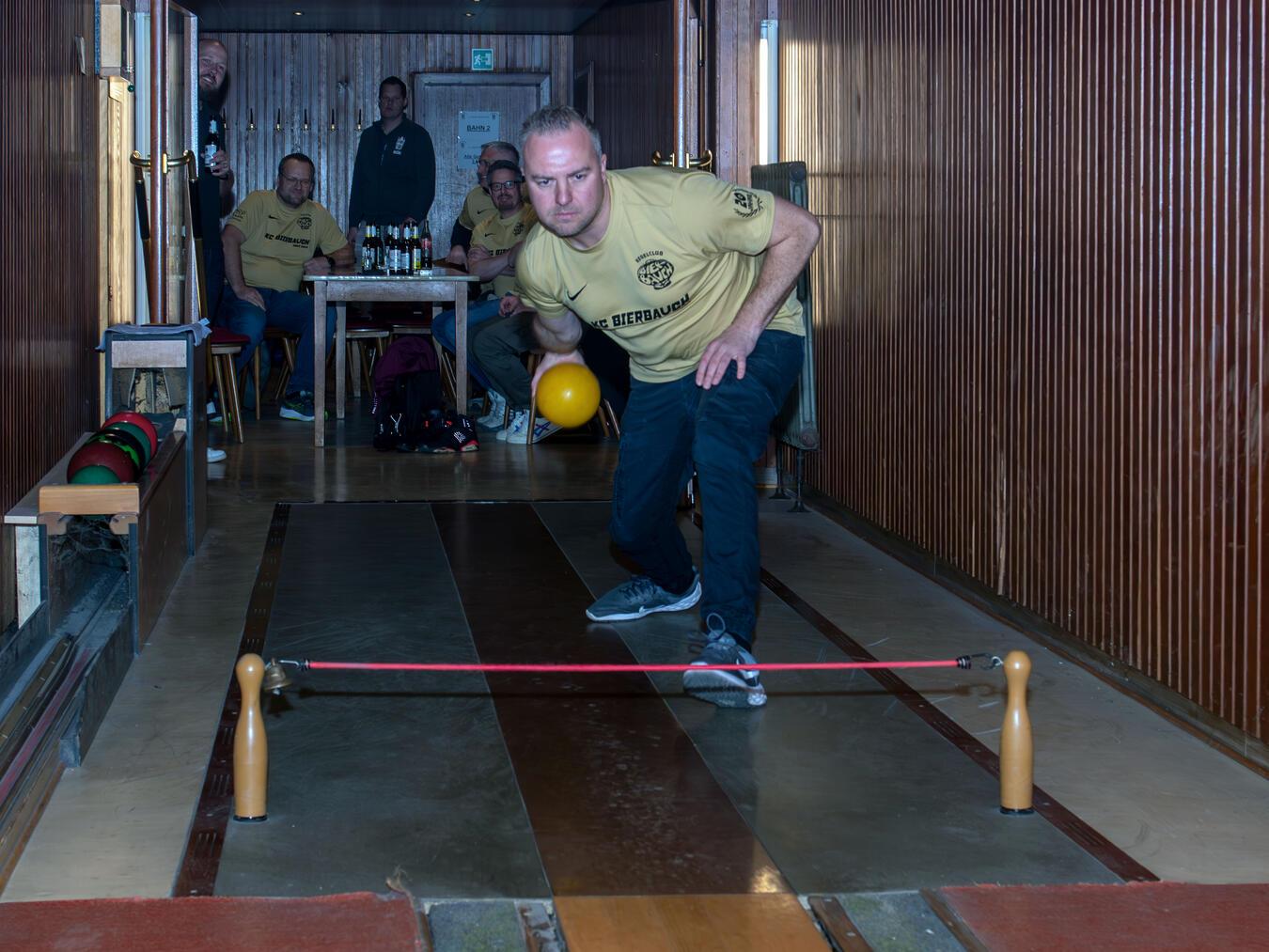 700 Kegler beim 13. Veener Kegelpokal 700 Kegler beim 13. Veener Kegelpokal