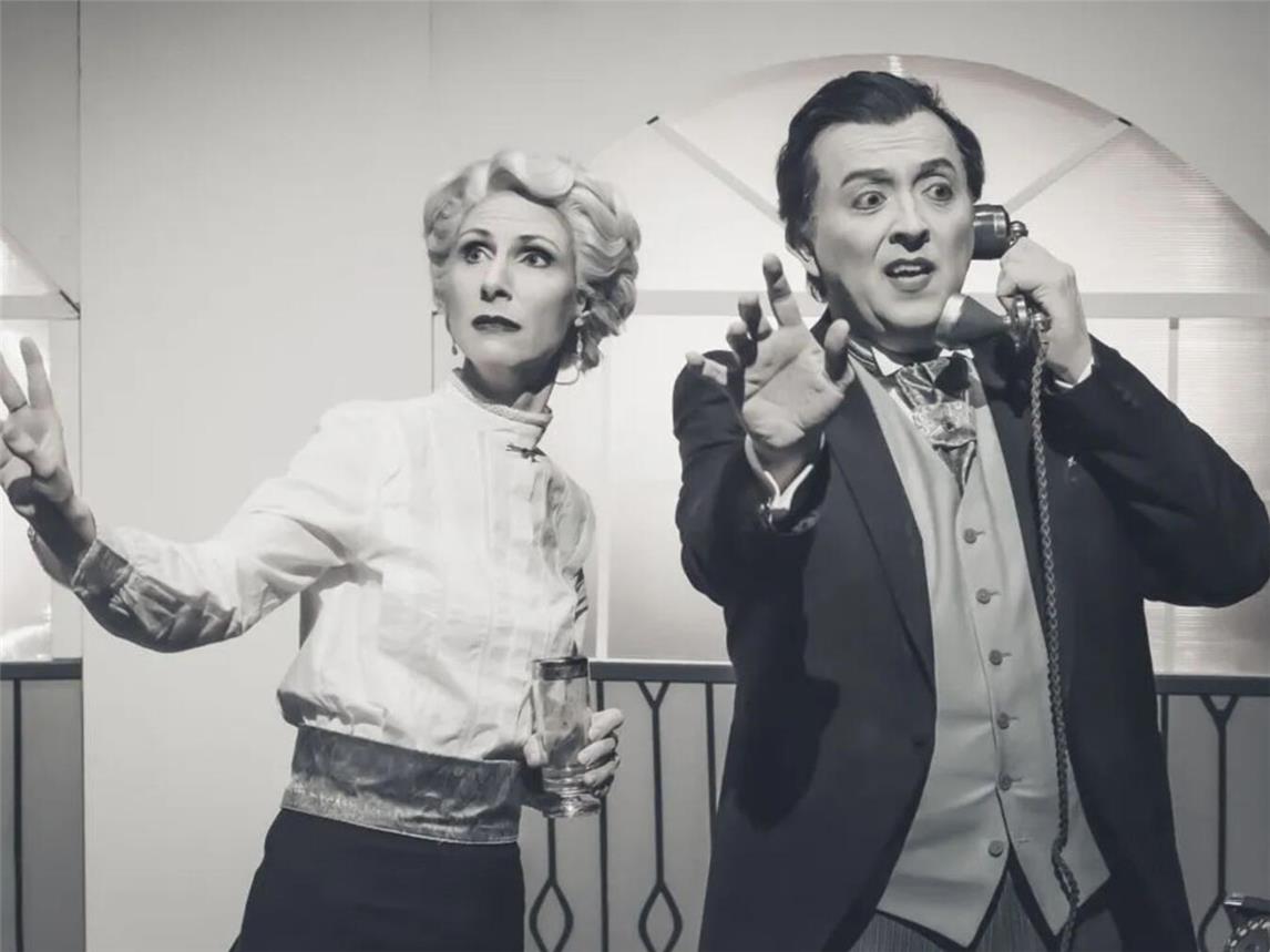 Theater in Schwarz-Weiß: Lord Savils Verbrechen