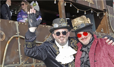 Kinderkarnevalszug in Alpen 2026