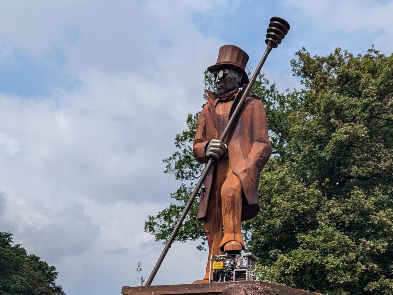 Bill Parooka ist der fiktive Gründer der Stadt. NN-Foto: Verena Schade