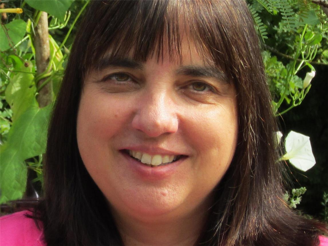 Birgit Poppe liest im Museum Schloss Moyland aus ihrem neuen Buch. Foto: privat