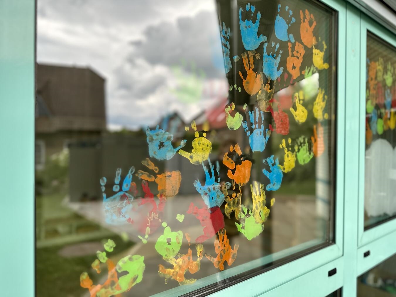 Bis zum 19. Dezember können Eltern ihre Kinder in Geldern noch für das Kitajahr 2026/27 anmelden. Foto: Stadt Geldern/Terhorst