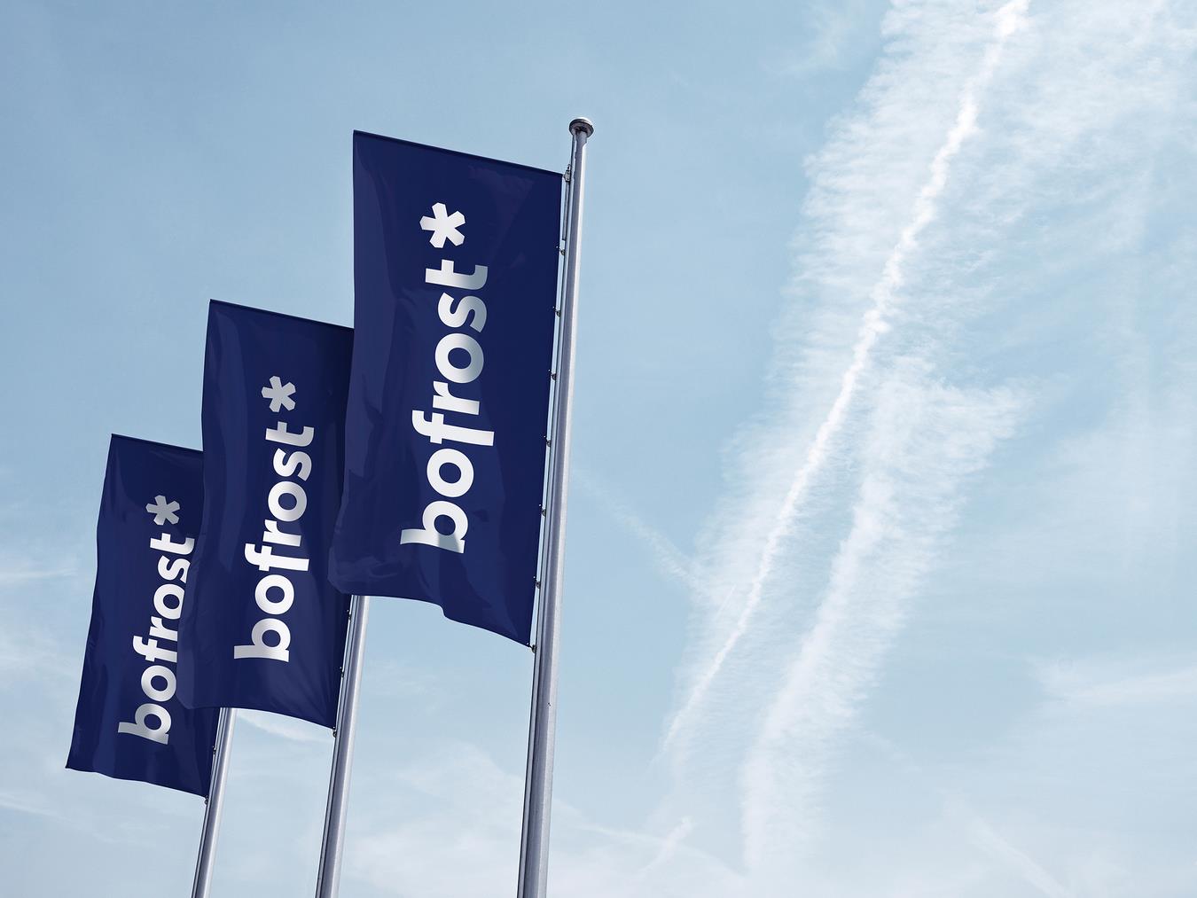 bofrost-Flaggen mit dem neuen Logo.