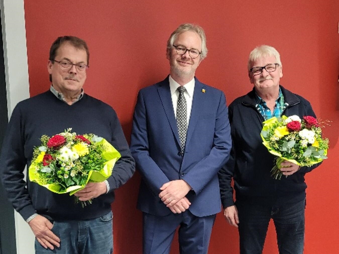 Bürgermeister Paul Hoene mit seinen Stellvertretern Norbert Hackstein (l.) und Wilfried Ahlers (r.).Foto: Gemeinde Wachtendonk