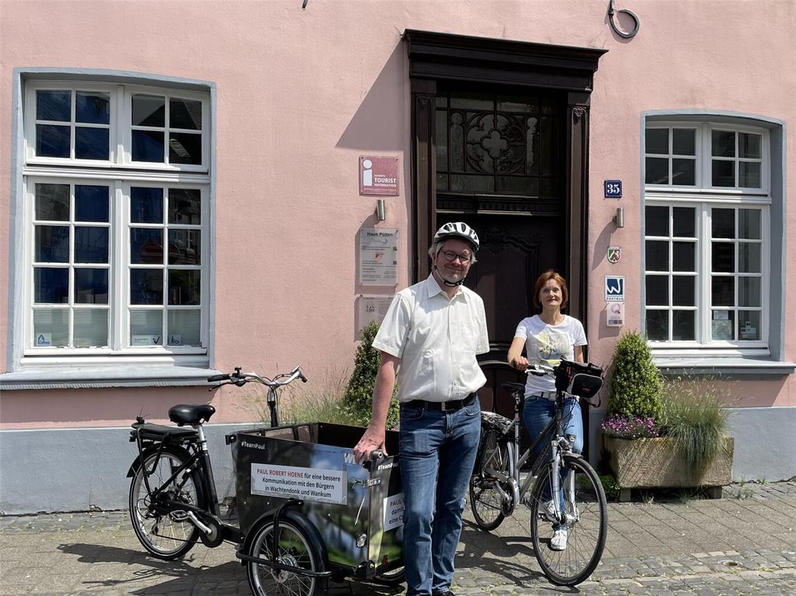 Bürgermeister Paul Hoene und Tourismusförderin Maria Mertens freuen sich auf viele Teilnehmer.Foto: privat
