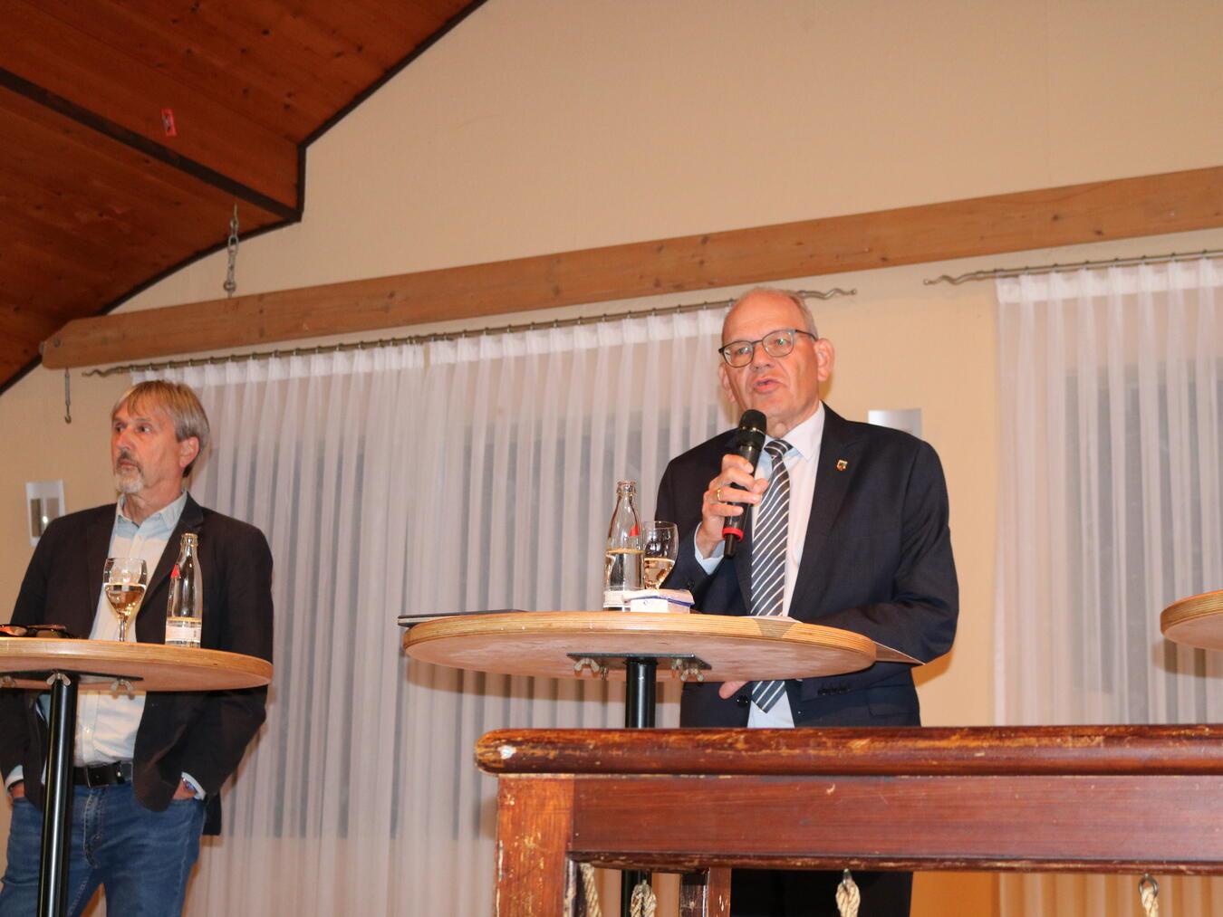 Bürgermeister Ulrich Knickrehm hatte die Kesseler zum Austausch eingeladen.