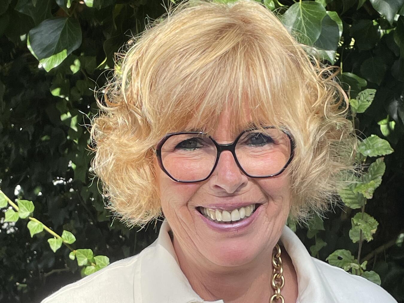 Bürgermeisterin Dr. Britta Schulz bedankt sich für das Engagement der Alpener Bürger. Foto: Gemeinde Alpen