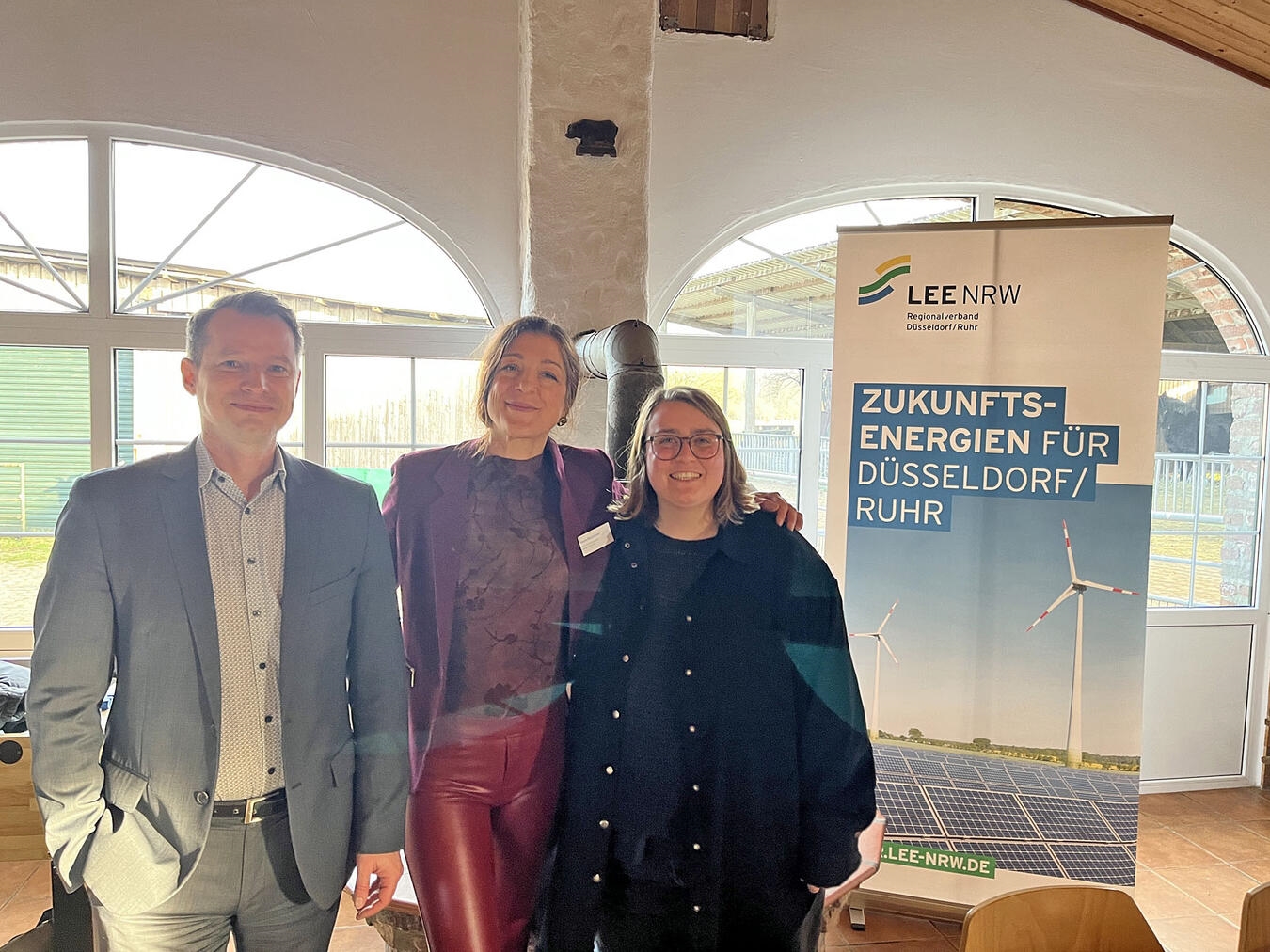 Christian Vossler, Vorsitzender des Landesverbands LEE NRW, Paula Backhaus, Vorsitzende des Regionalverbandes Düsseldorf/Ruhr des LEE NRW und Christine Buse, Referentin für Regionalverbände und Mitglieder (vl.l.). Foto: privat