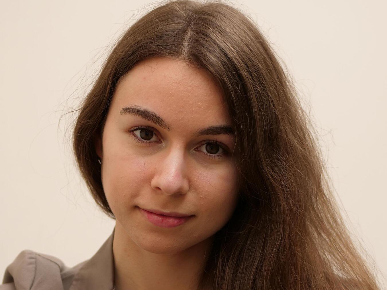 Clara Strobel hat ein breites musikalisches Interesse und widmet sich dem Dirigieren. Foto: Strobel