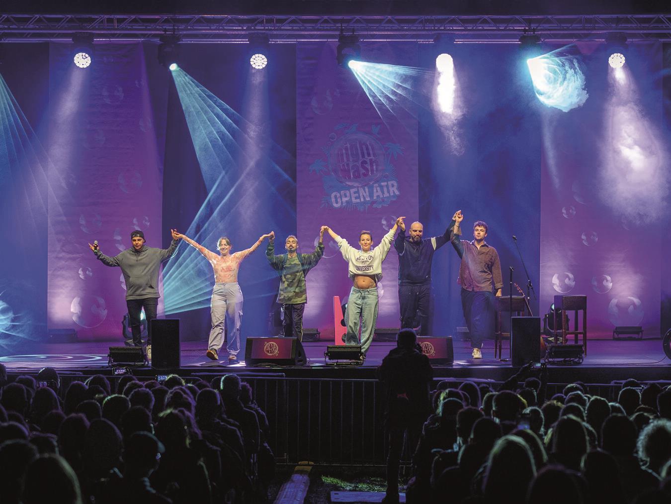 „Sommer-Wiesn“ bilden den Start der Open-Air-Reihe „Comedy ist live am lustigsten“ verspricht Nightwash. Foto: Guido Schroeder