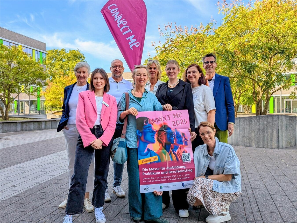 „Connect Me“ findet zum elften Mal statt. Seit Langem dabei sind unter anderem Vertreter der Lineg, Asdonkshof sowie der Marschmann und Triopt Gruppe. NN-Foto: J. Kurschatke